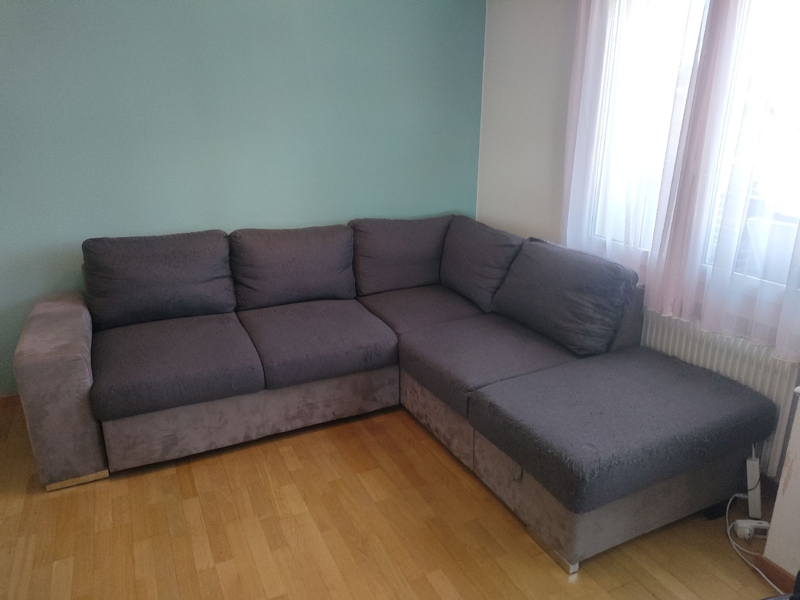 Divani: Ecksofa zum ausziehen – Usato da Utzenstorf venduto da rot_8wpf