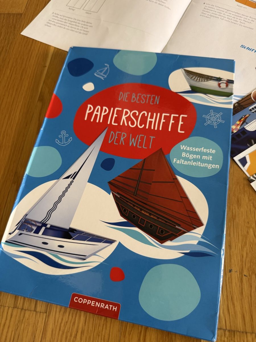 Kit bricolage: Papierschiffe Bastel Set – Usato da Winterthur venduto da ivule2000