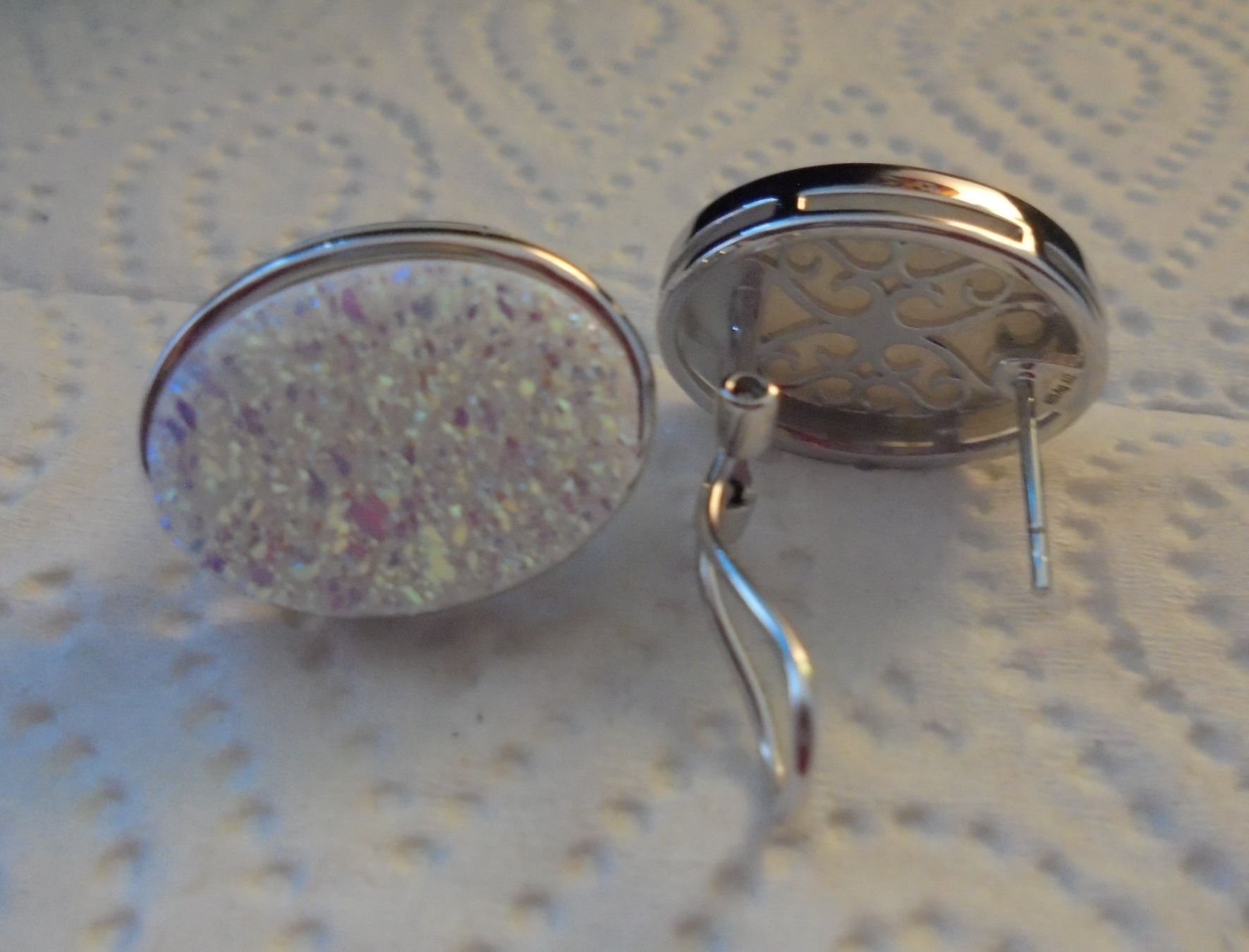 Orecchini pendenti & Orecchini a lobo: Echtschmuck: Perlenschimmer Glitzer-Quarz Ohrstecker – Nuovo (secondo la descrizione) da Zuchwil venduto da maumauchi 4