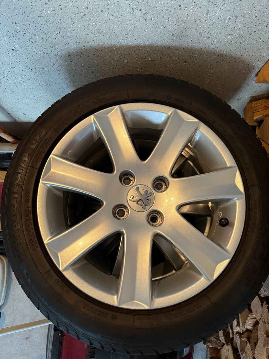 Peugeot Automobili: Peugeot 207 1.6i 16V – Usato da Thun venduto da reb_qd7f 8