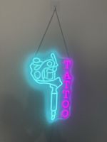 LED Leuchtreklame Tattoo Motiv blau pink guter Zustand