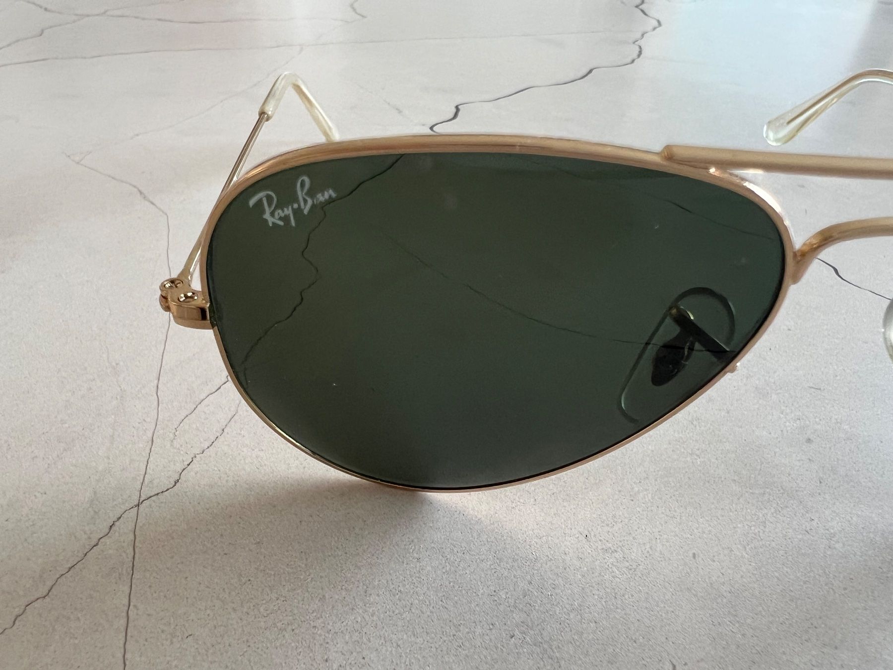 Ray-Ban Lunettes & Verres: Sonnenbrille Ray-Ban "Aviator" Gold – Neuf (Voir description) à Küssnacht am Rigi par 010claudia 1