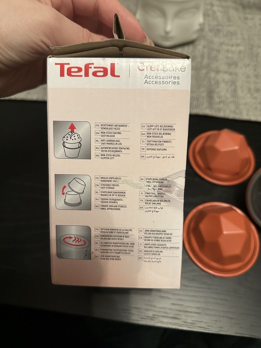 Teglie da forno: Tefal Muffinformen, neu 6 Stück – Nuovo (secondo la descrizione) da Luzern venduto da ariazalea 3