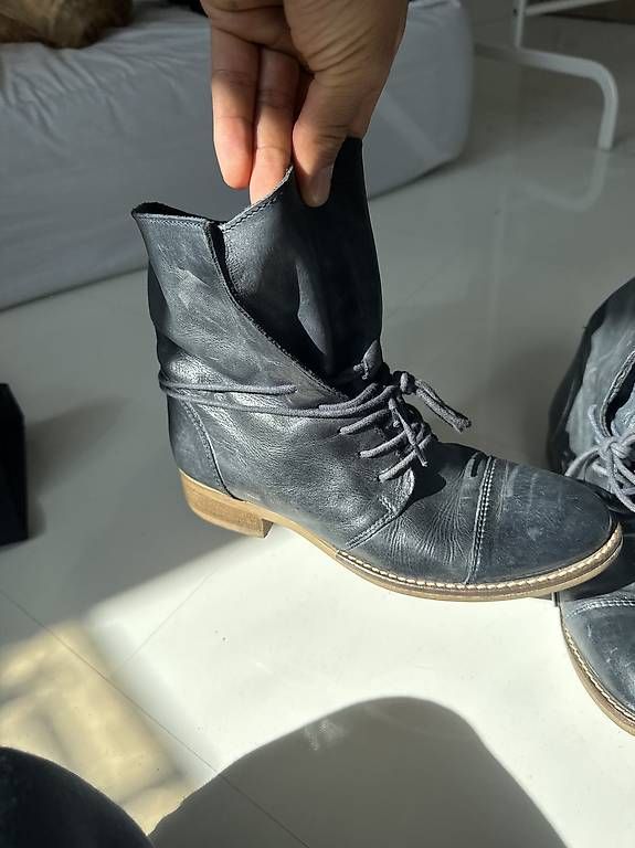 Scarpe da donna: süsse lederstiefel grösse 38 – Usato da Zürich venduto da refg7
