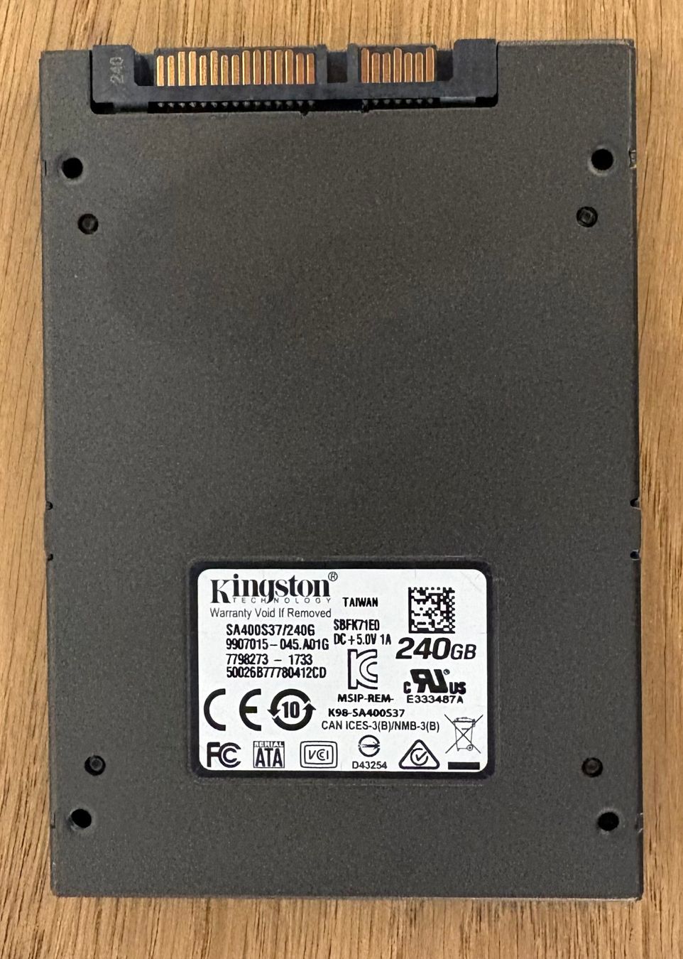 Kingston Dischi rigidi: Kingston SA400S37 | SSD | SATA | 240 GB – Usato da Zürich venduto da Gaikokujin 2