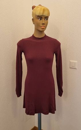 Kleid von Hollister Gr. XS.