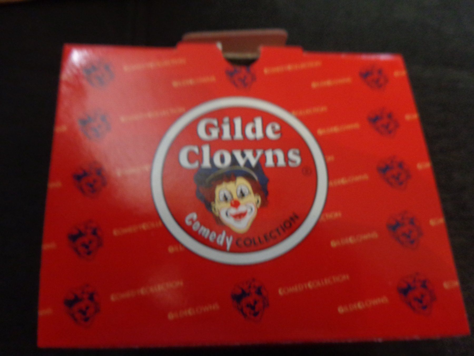 Statuette: Gilde Clown knieend mit Geschenk Hut rot – Nuovo (secondo la descrizione) da Liestal venduto da Gecko16 1
