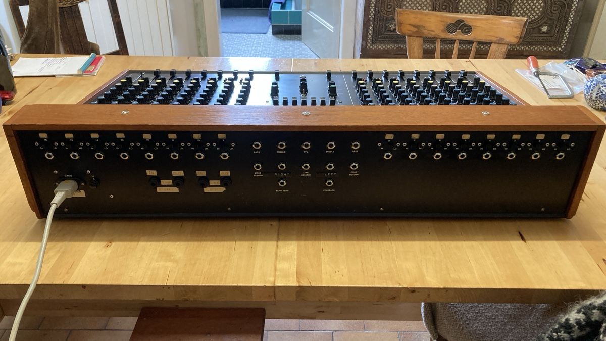 Console di mixaggio: Vintage Mischpult / Mixing console – Usato da Chevenez venduto da Electro-Rick 4