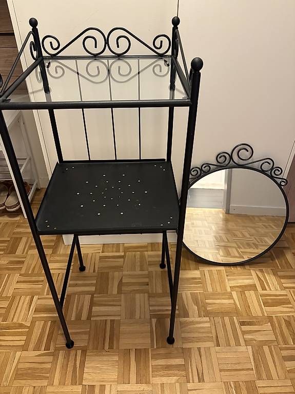 Ikea Scaffali: Regal mit Spiegel – Usato da Wittenbach venduto da Jasmin_125