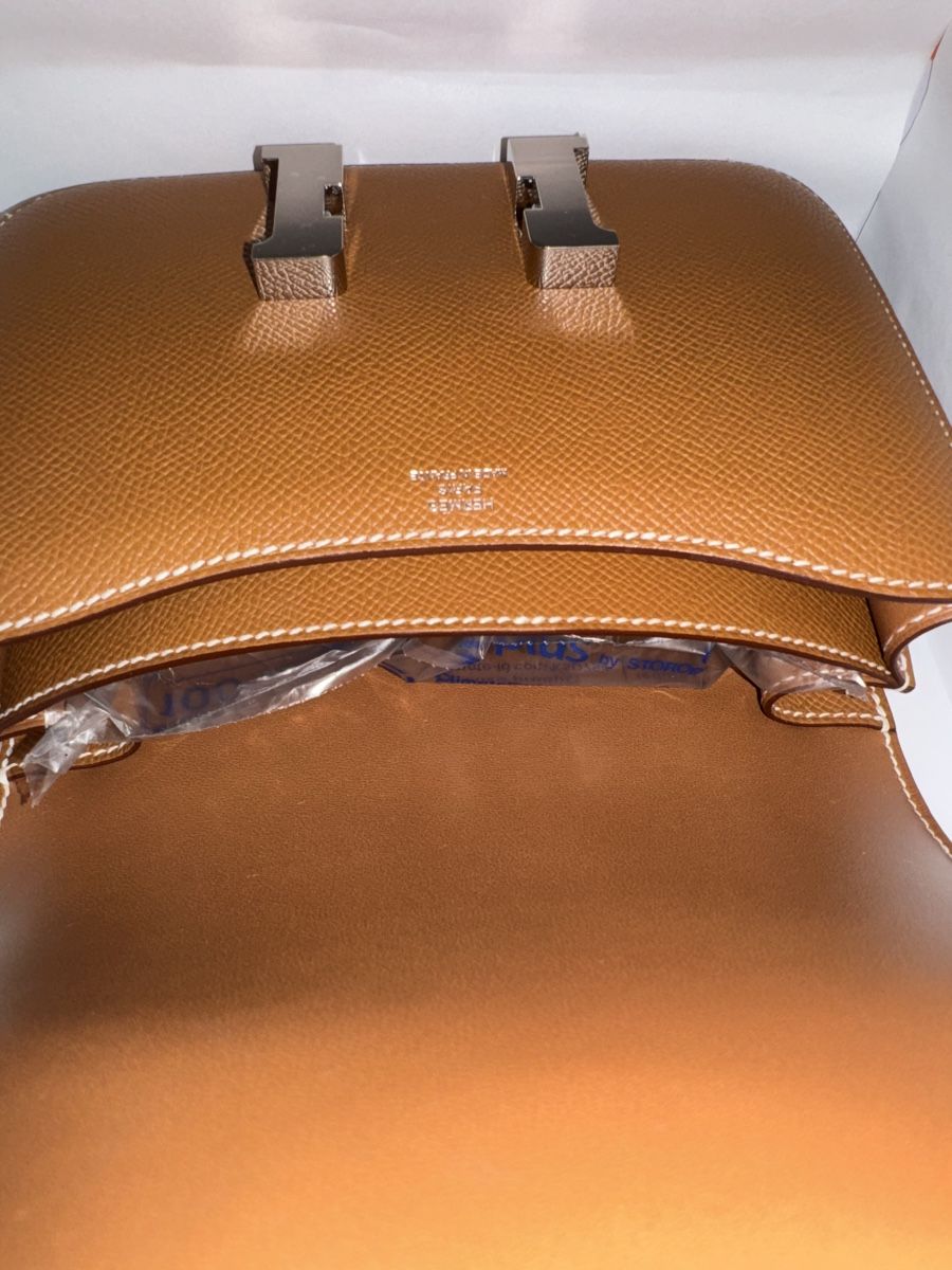 Hermès Taschen für Damen: Hermès Constance Mini  Bag, Gold Epsom G Stamp – Neu und originalverpackt aus Genève von Lux_trend26 6