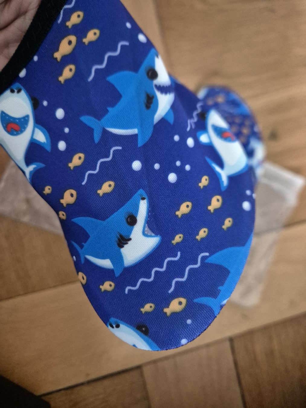 Scarpe per ragazzi: Kinder Badeschuhe Gr. 32-33 ab 1.- – Nuovo e nell'imballaggio originale da Zürich venduto da patilamour 2