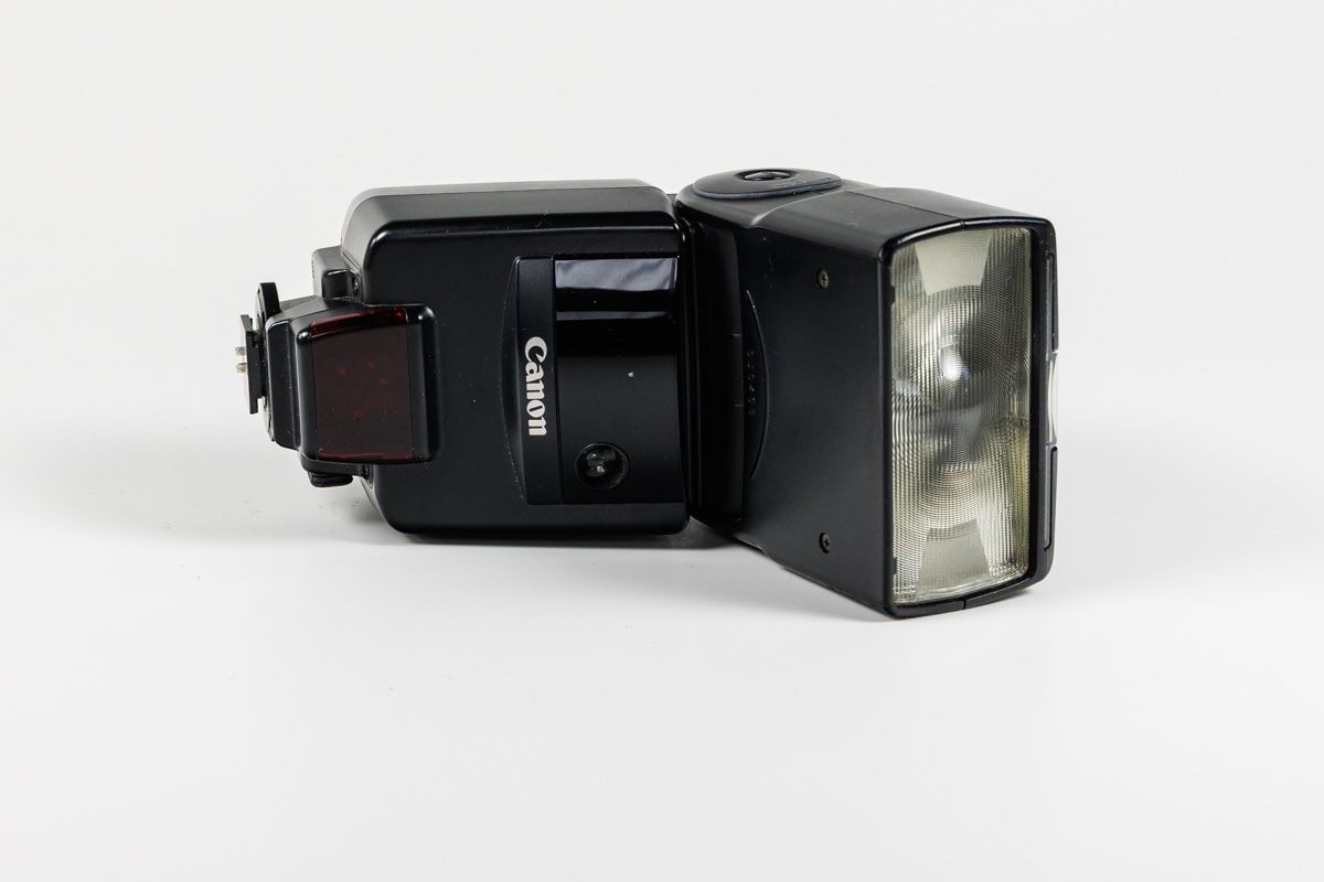 Canon Blitze: Canon Speedlite 540EZ + Buch – Gebraucht aus Sennhof von chaoscrack