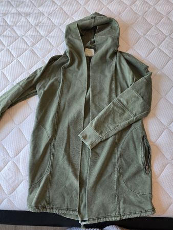 Primark Cardigan Olivgrün mit Kapuze, Gr. M - Herbst 🍁