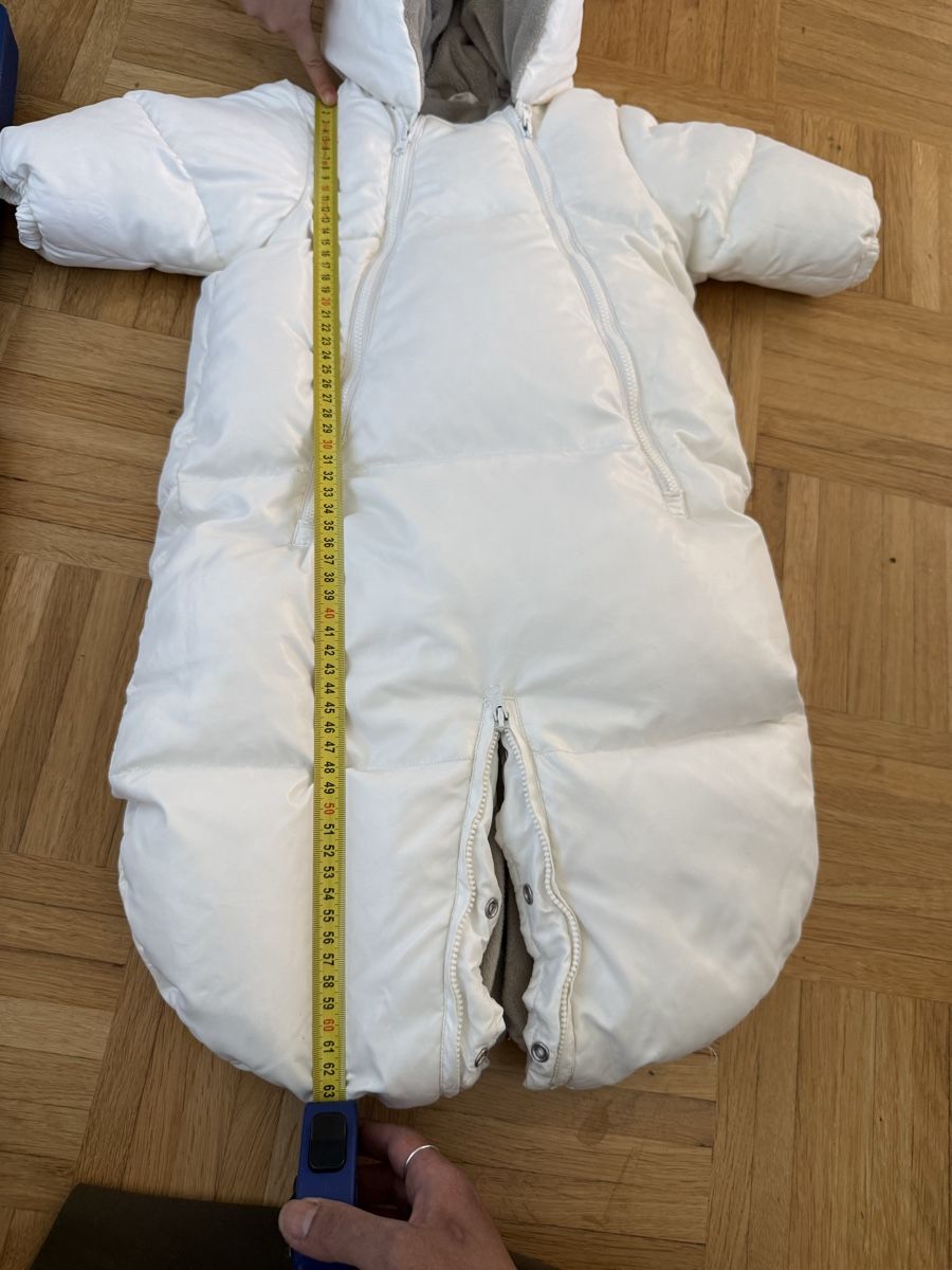 Lotti & Set di vestiti: Winter Baby Bundle: Snowsuit, Converse, Adidas & Booties! – Usato da Basel venduto da Ninot 1