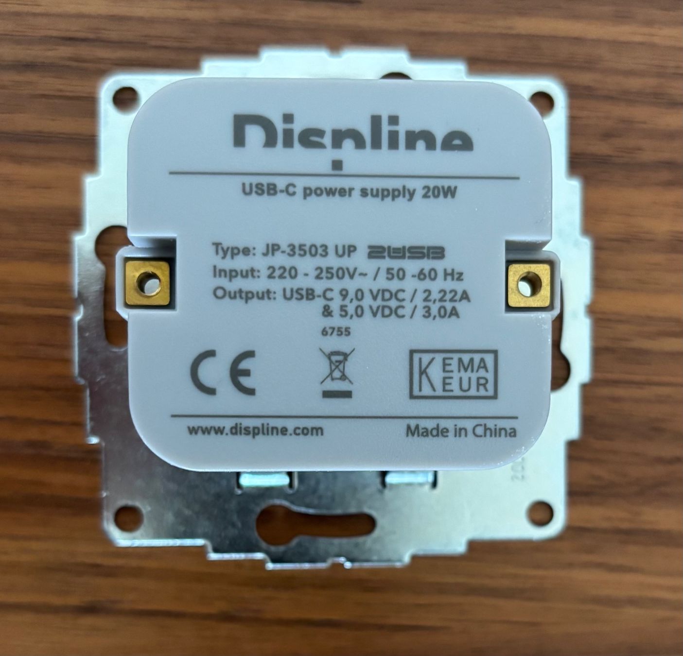 Chargements: Displine 20W Unterputz Netzteil mit USB-C – Neuf (Voir description) à Lohn-Ammannsegg par Uranus2001 1