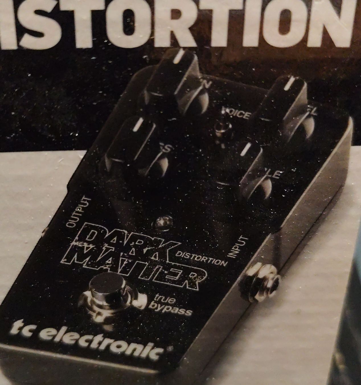 Strumenti musicali: tc electronic DARK MATTER Distortion gebraucht – Usato da Rohrbachgraben venduto da noisenomad