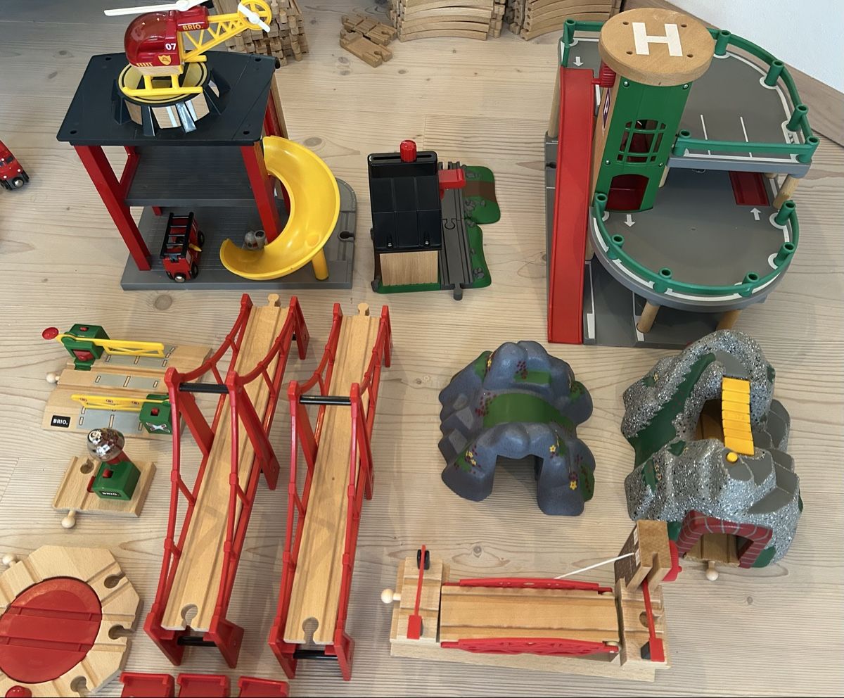 Brio Jouets: Holz Brio Eisenbahn  – D'occasion à Rupperswil par Irene12 2
