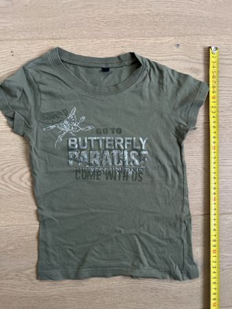Khakifarbenes T-Shirt mit Schmetterling, Gr 98