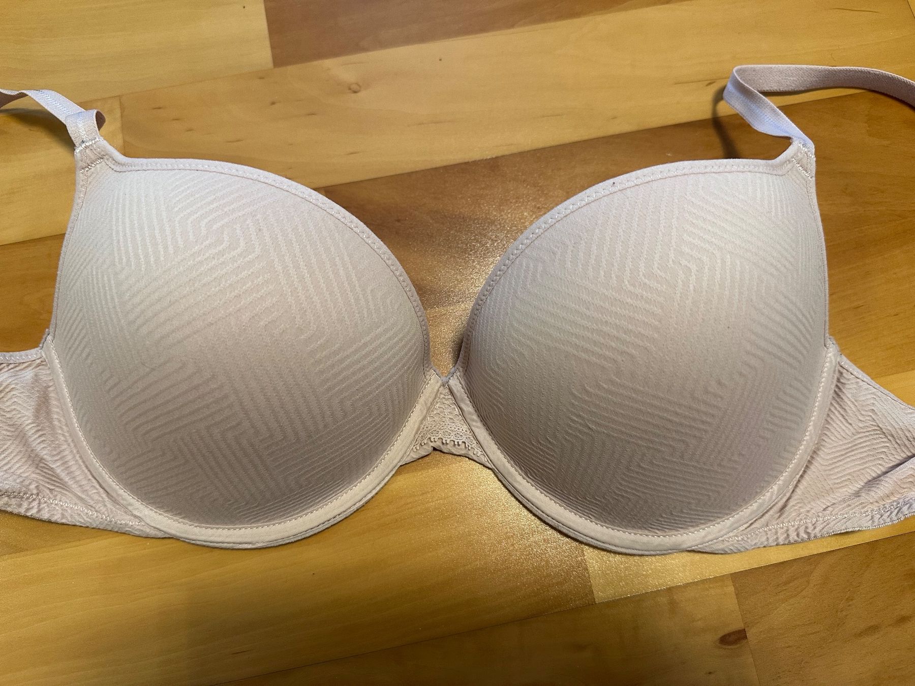 Passionata Altra biancheria intima: BH nude von Passionata by Chantelle – Usato da Niederhasli venduto da R__A