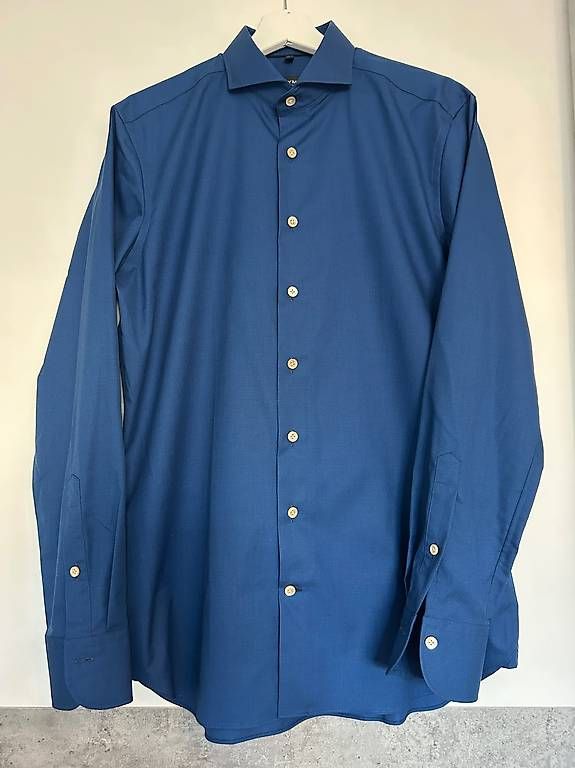 Camicie: Hemd dunkelblau Olymp Signature Grösse 40 – Nuovo (secondo la descrizione) da Niederglatt ZH venduto da Julia_4