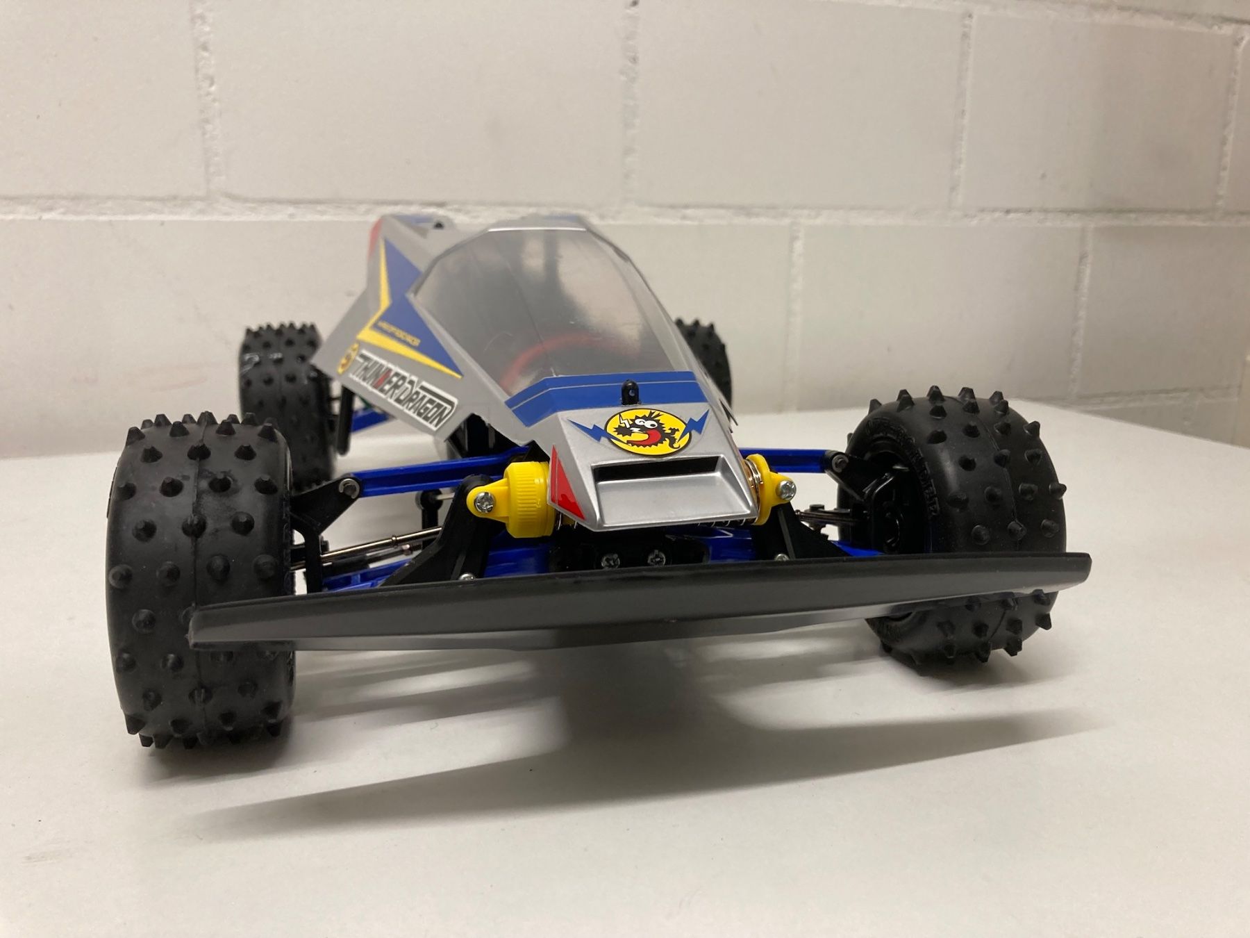 Tamiya Modellismo RC: Tamiya Thunder Dragon 4WD RC Buggy  - neu, Vitrinenmodell – Nuovo (secondo la descrizione) da Stachen venduto da Ctpaule 1