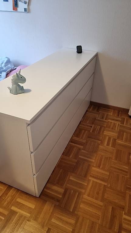 Commodes: Commode blanche "Malm" (Ikea) - A vendre – D'occasion à Lausanne par macapuche 3