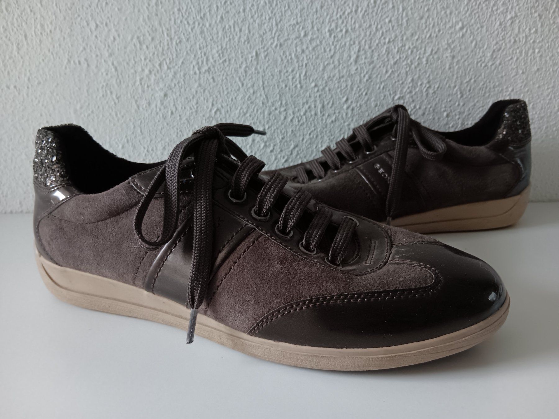 Geox Scarpe da donna: Chaussures / Schuhe GEOX  Pointure / Nummer 40 – Usato da Cossonay-ville venduto da Super-Price-Quality