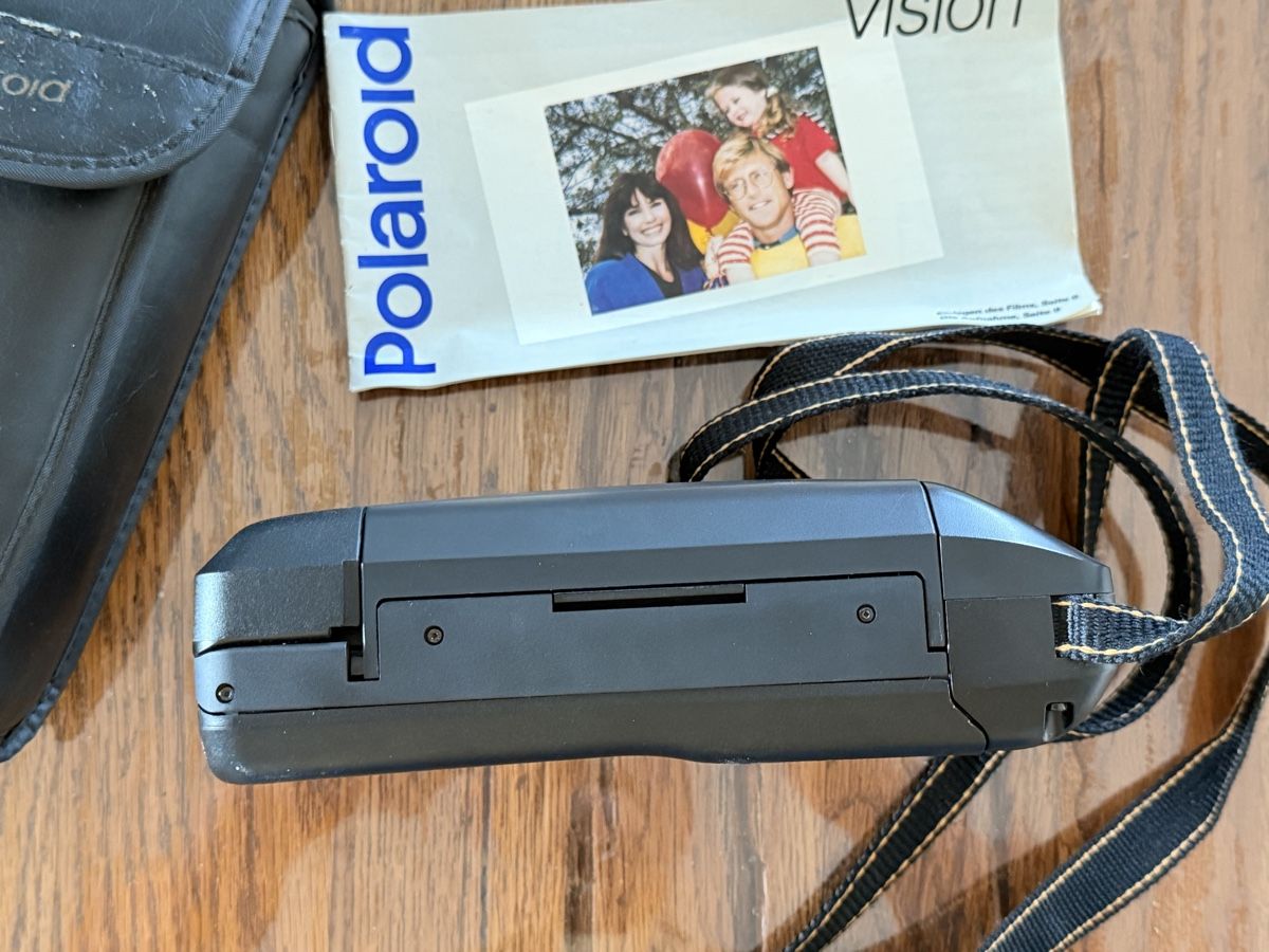 Polaroid Fotocamera: Polaroid Vision Auto Focus SLR mit Tasche & Anleitung – Usato da Zürich venduto da Gadgets2020 7