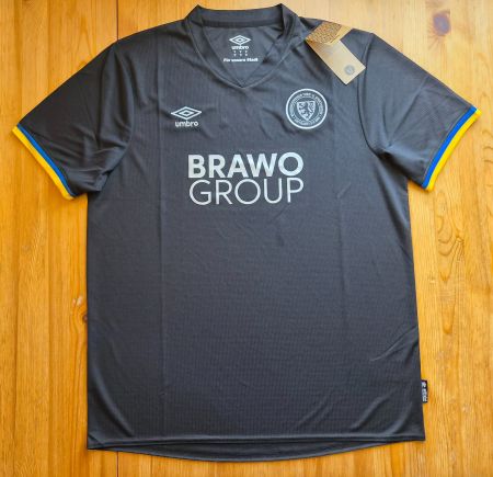 Eintracht Braunschweig Trikot Umbro Gr. XL NEU Deutschland