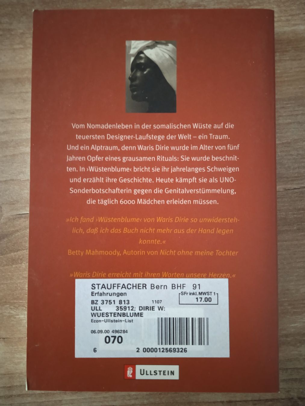 Libri: Wüstenblume von Waris Dirie – Usato da Rothrist venduto da MaSa82 1