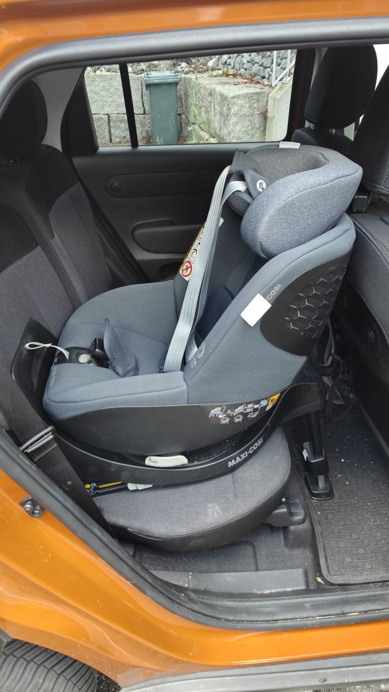 Maxi-Cosi Seggiolini per auto: Kindersitz Maxi Cosi Mica Pro Eco authentic graphite – Usato da Dietikon venduto da tspali 2