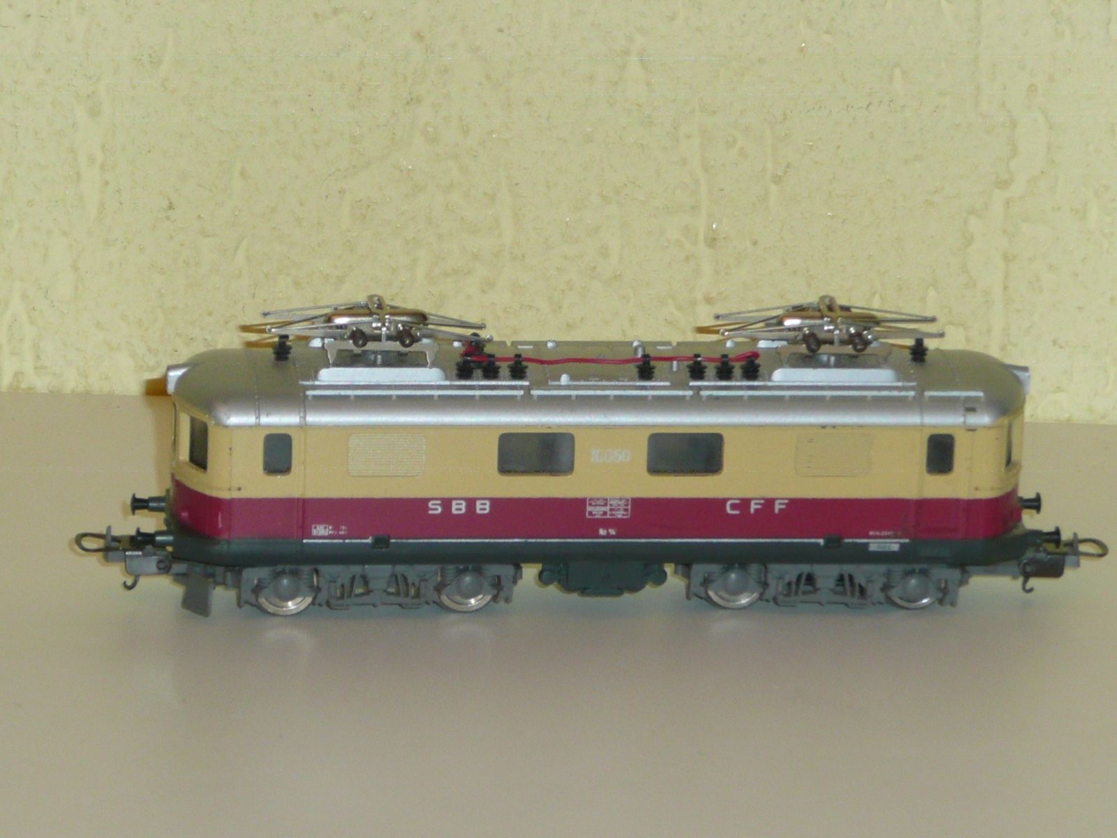 Lima Modellini di ferrovie: Lima HO " SBB E-Lok 10050 " – Usato da Kriens venduto da Taurus12
