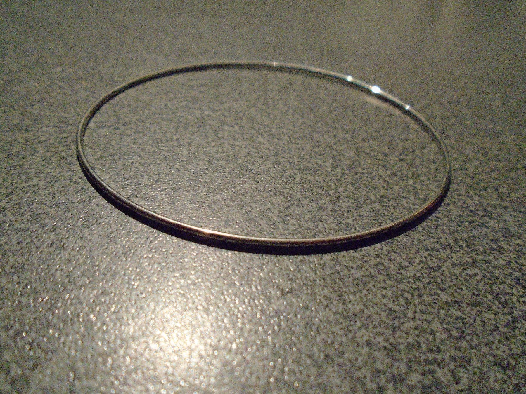 Armbänder & -reifen: Armreif silberfarbig/einfach – Gebraucht aus Zürich von abraxas1291