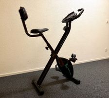 Klappbarer Heimtrainer mit Rückenlehne – sehr guter Zustand