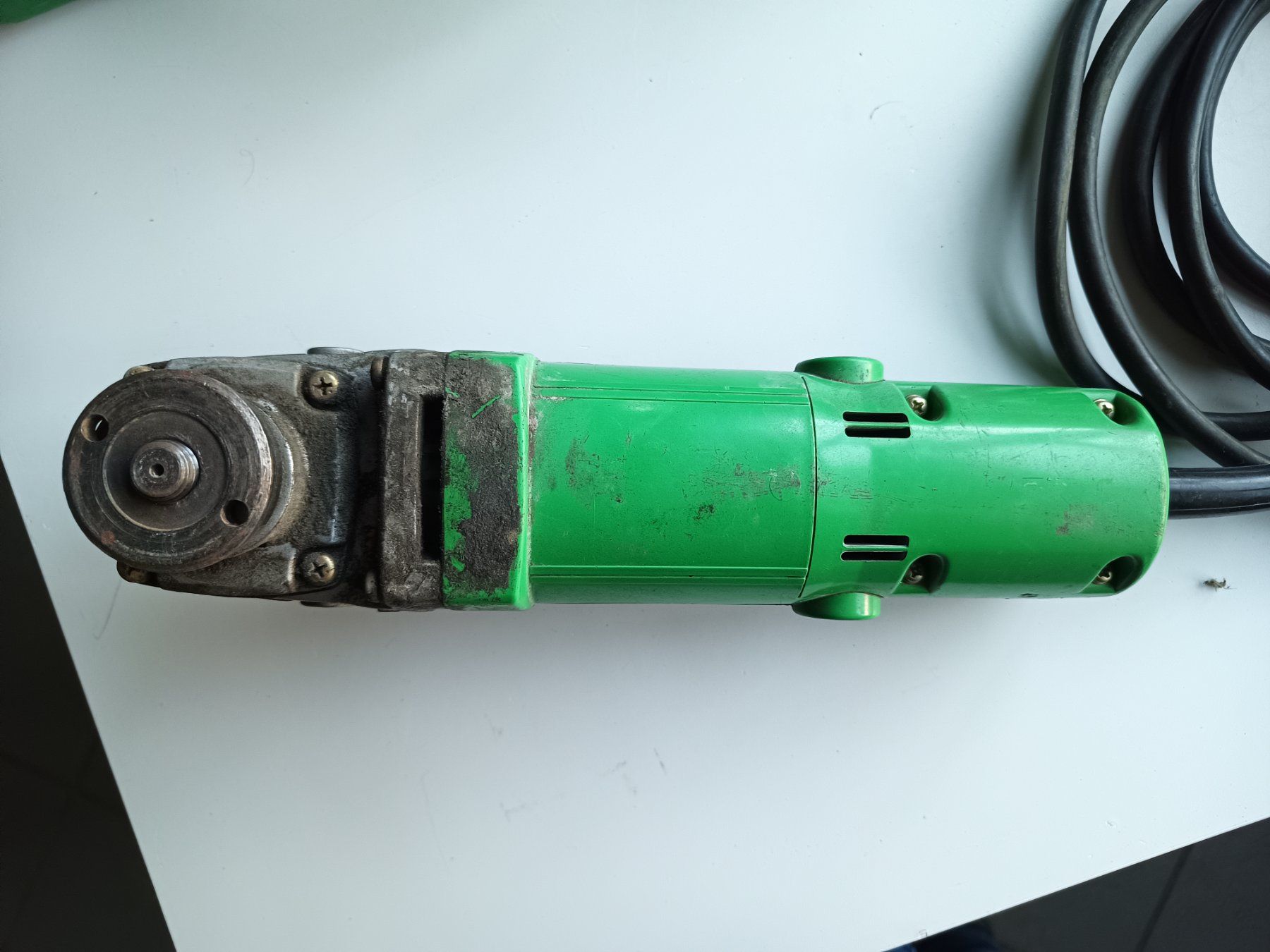 Hitachi Smerigliatrici & Lucidatrici: Hitachi G13SB Winkelschleifer – Usato da Oberegg venduto da A-Z.Handel.Loehrer 4