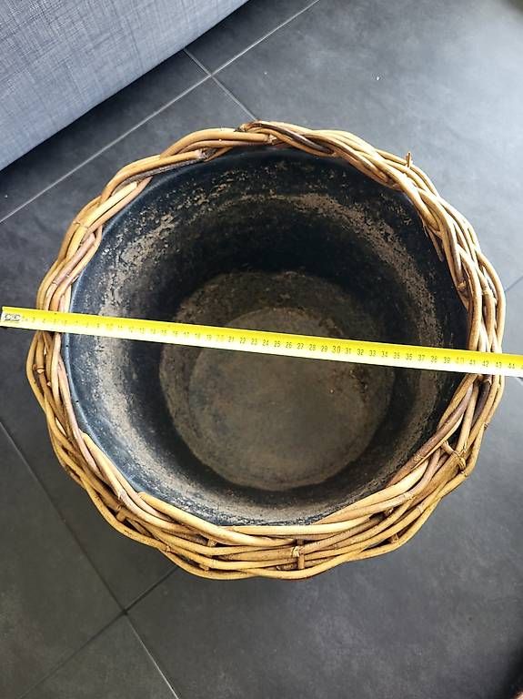 Vasi per fiori: Blumentopf – Usato da Reinach BL venduto da Thiemo99 1