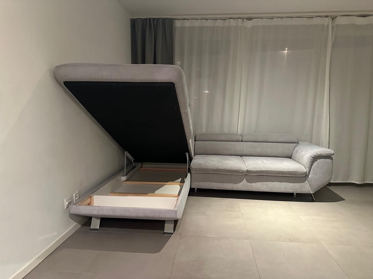 Divani: Memphis Grey Corner Sofa Overall dimensions: 260 × 215 cm – Usato da Montreux venduto da jvo_vg8n 2