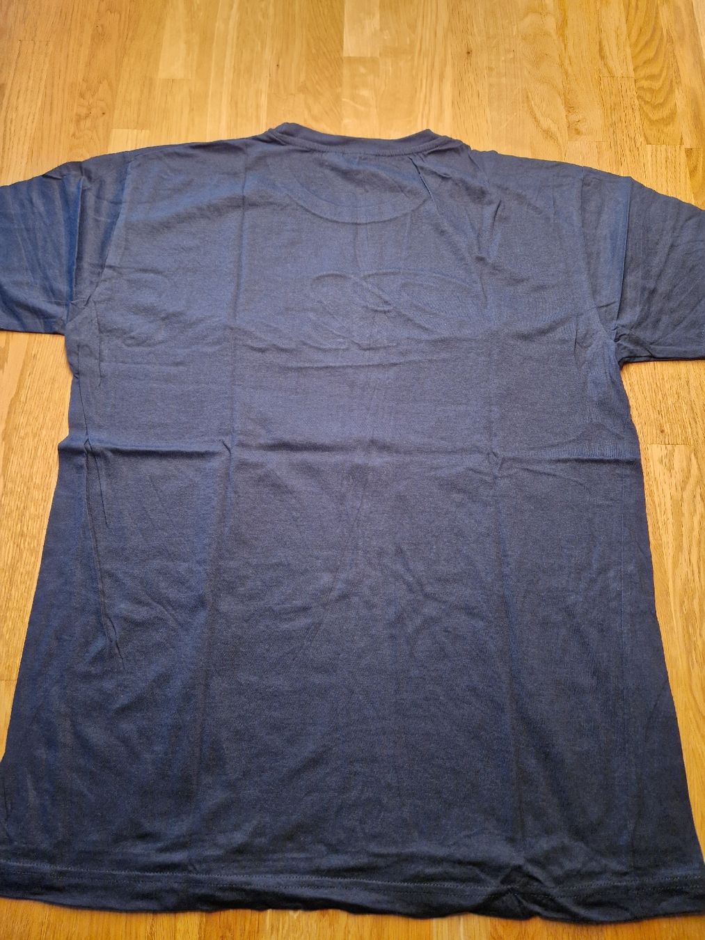 T-shirt: T-Shirt Gr.L – Nuovo (secondo la descrizione) da Kulmerau venduto da Doene7 3