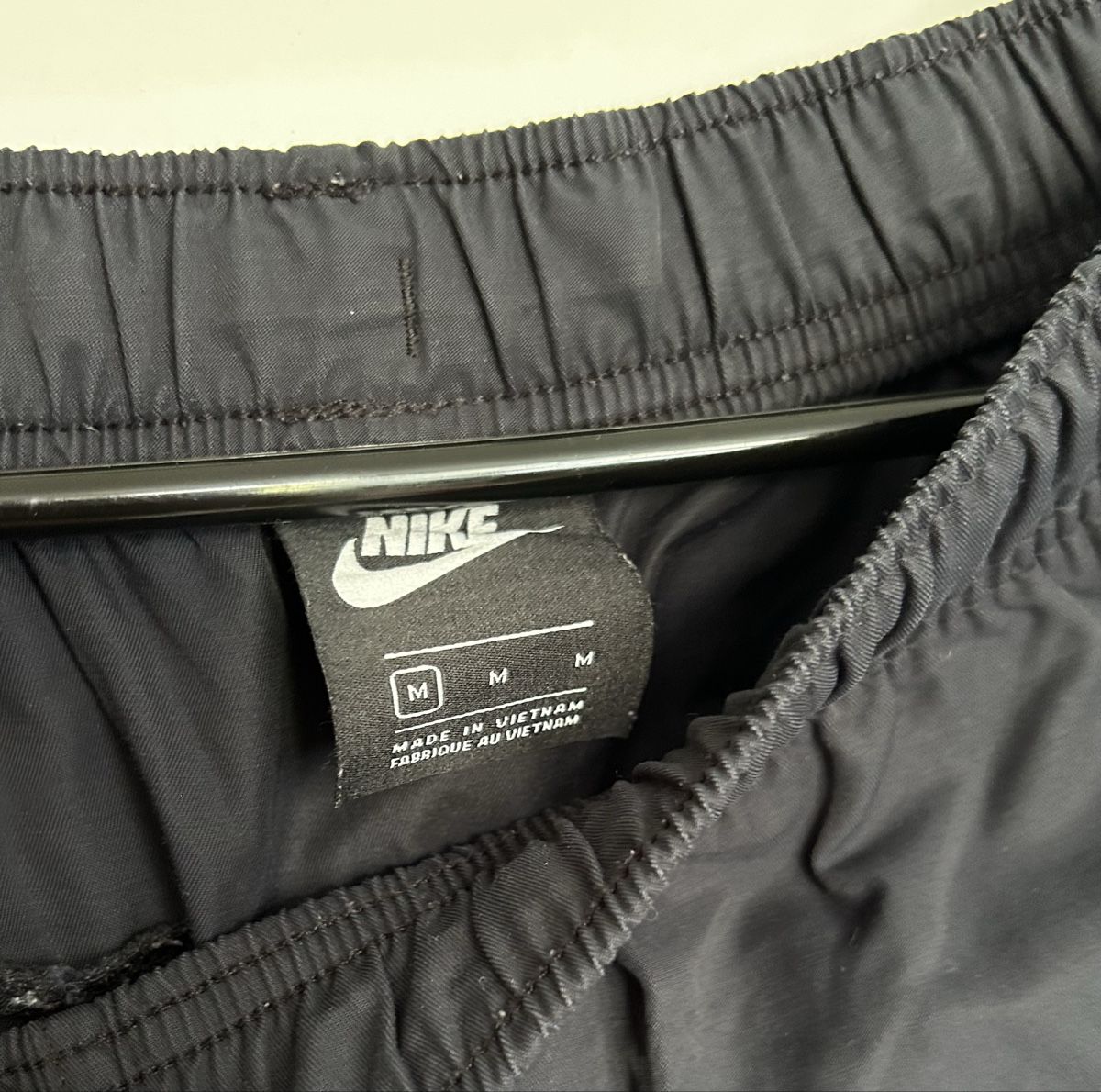 Nike Pantaloni: Nike Sporthosen – Usato da Zürich venduto da ElsterAuge7 1