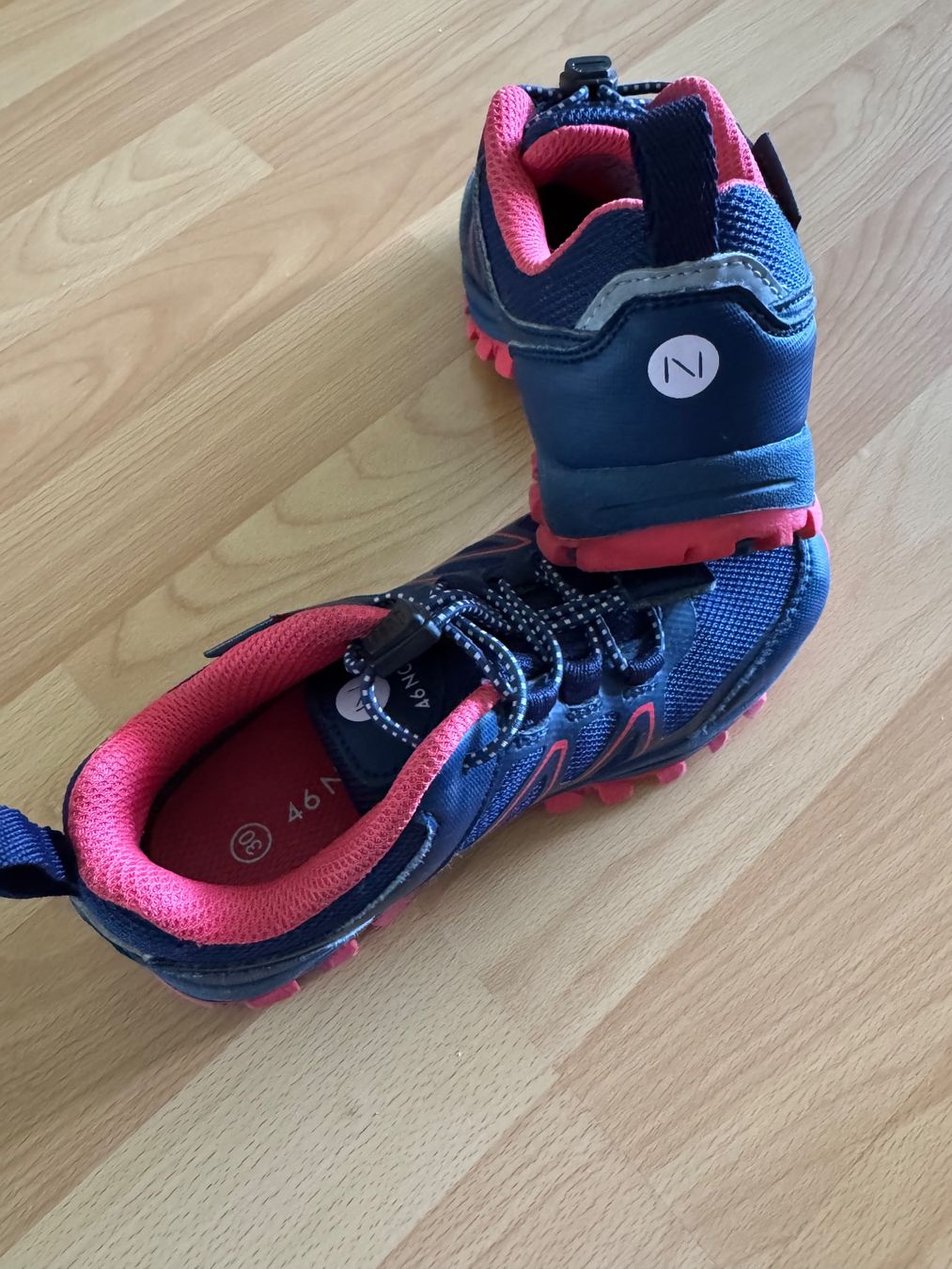 46 Nord Scarpe per ragazze: Wanderschuhe  (Gr.30) – Nuovo (secondo la descrizione) da Moosseedorf venduto da SDmedia 1