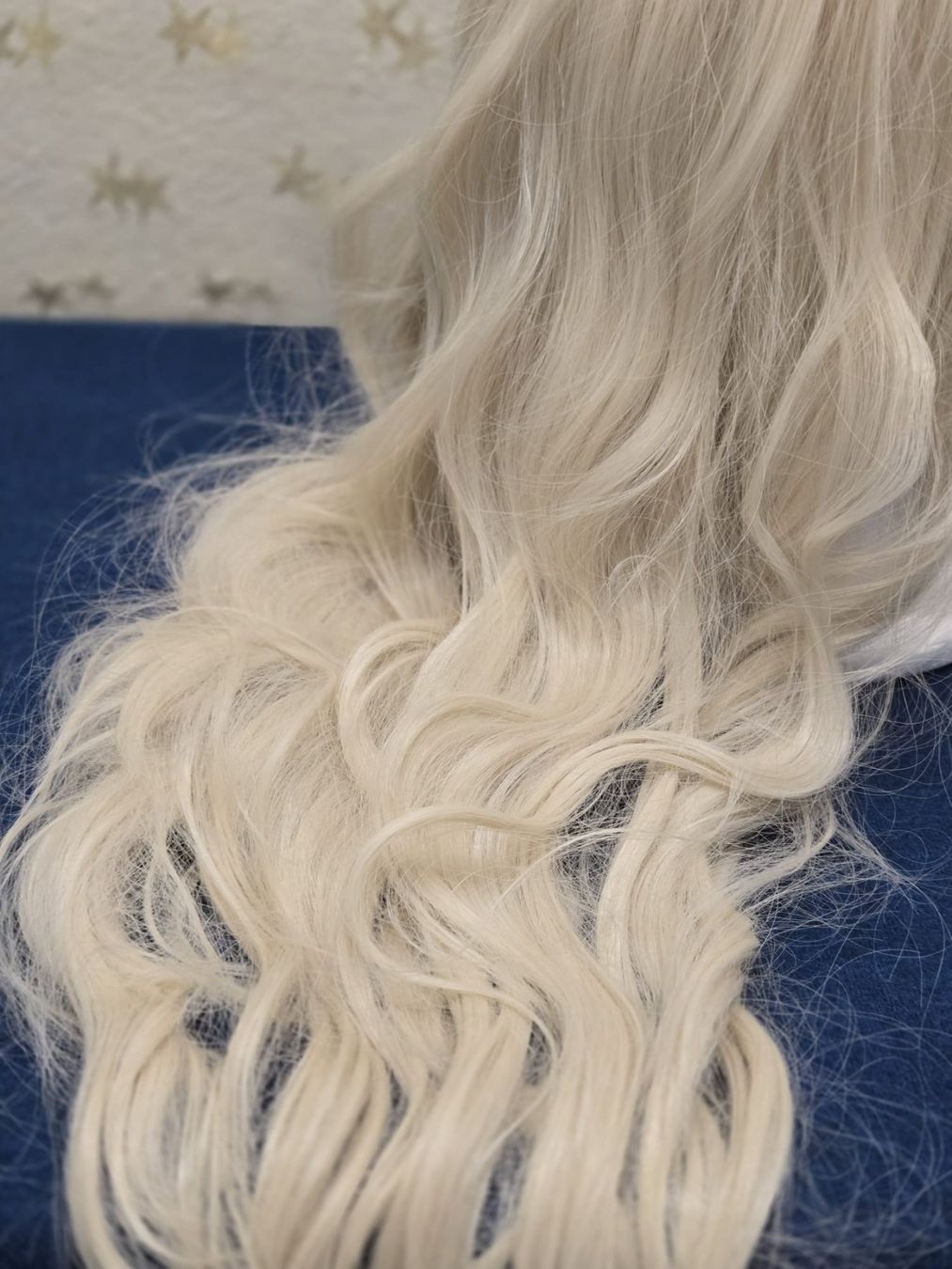 Parrucche: Blonde, lange gewellte Perücke – Nuovo (secondo la descrizione) da Rheinsulz venduto da Gilea 6