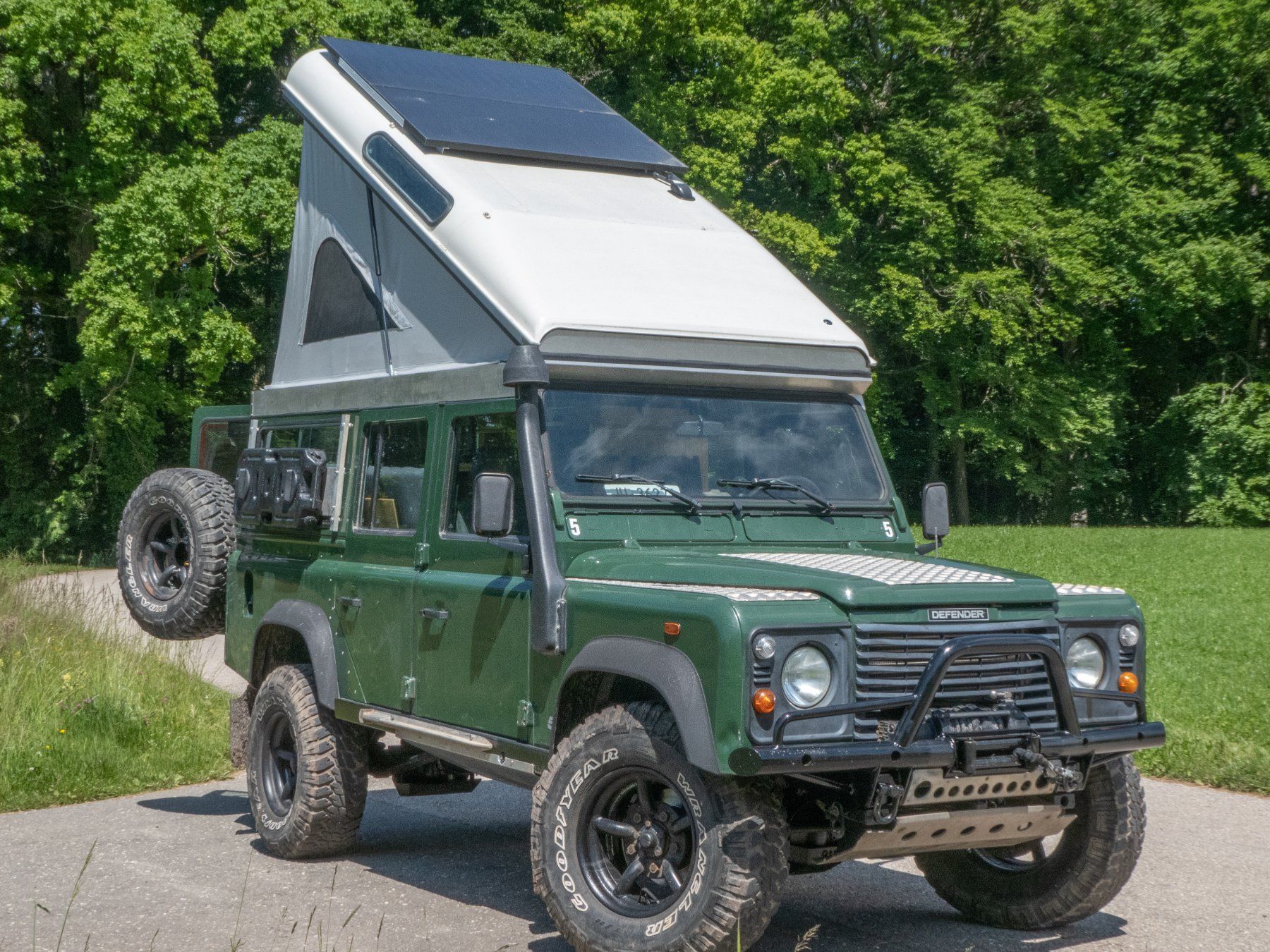 Automobili: LandRover Defender TD5 tout équipé – Usato da Pully venduto da jujuteb 8