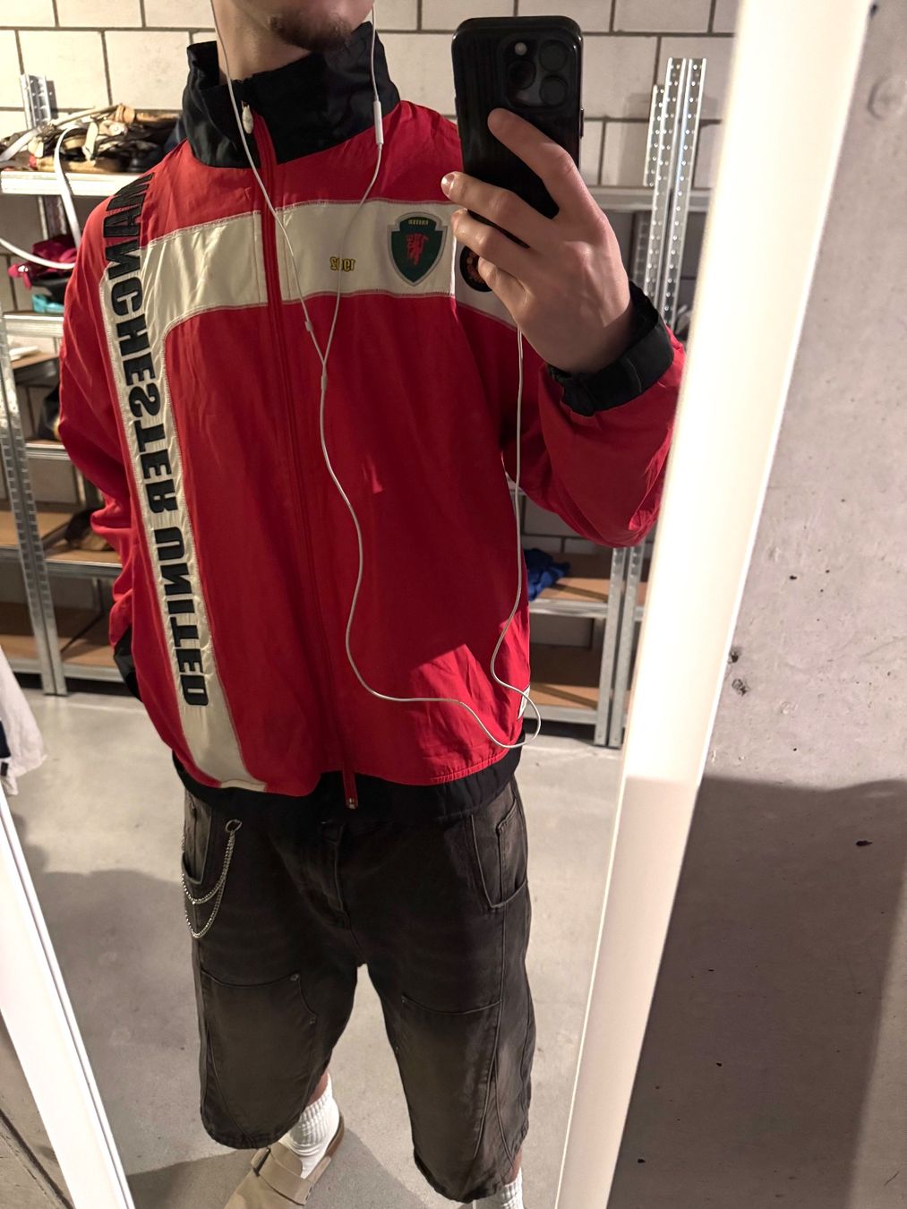 Manchester United Giacche: vintage manchester united trackjacket red/black – Usato da Oberhofen Thun'see venduto da 61archive