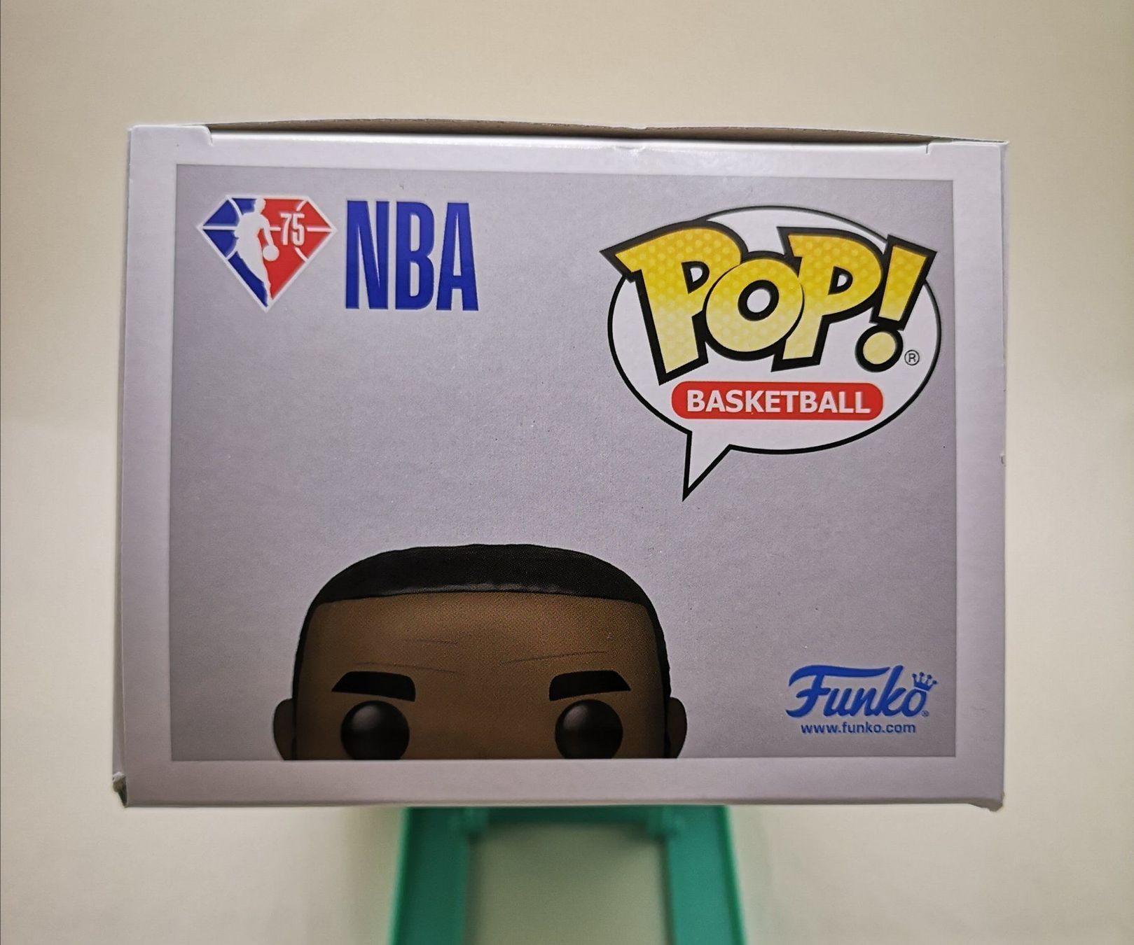 Funko Figuren: Funko Pop LeBron James #127 – Neu und originalverpackt aus Riehen von _TheCollectorShop_ 4