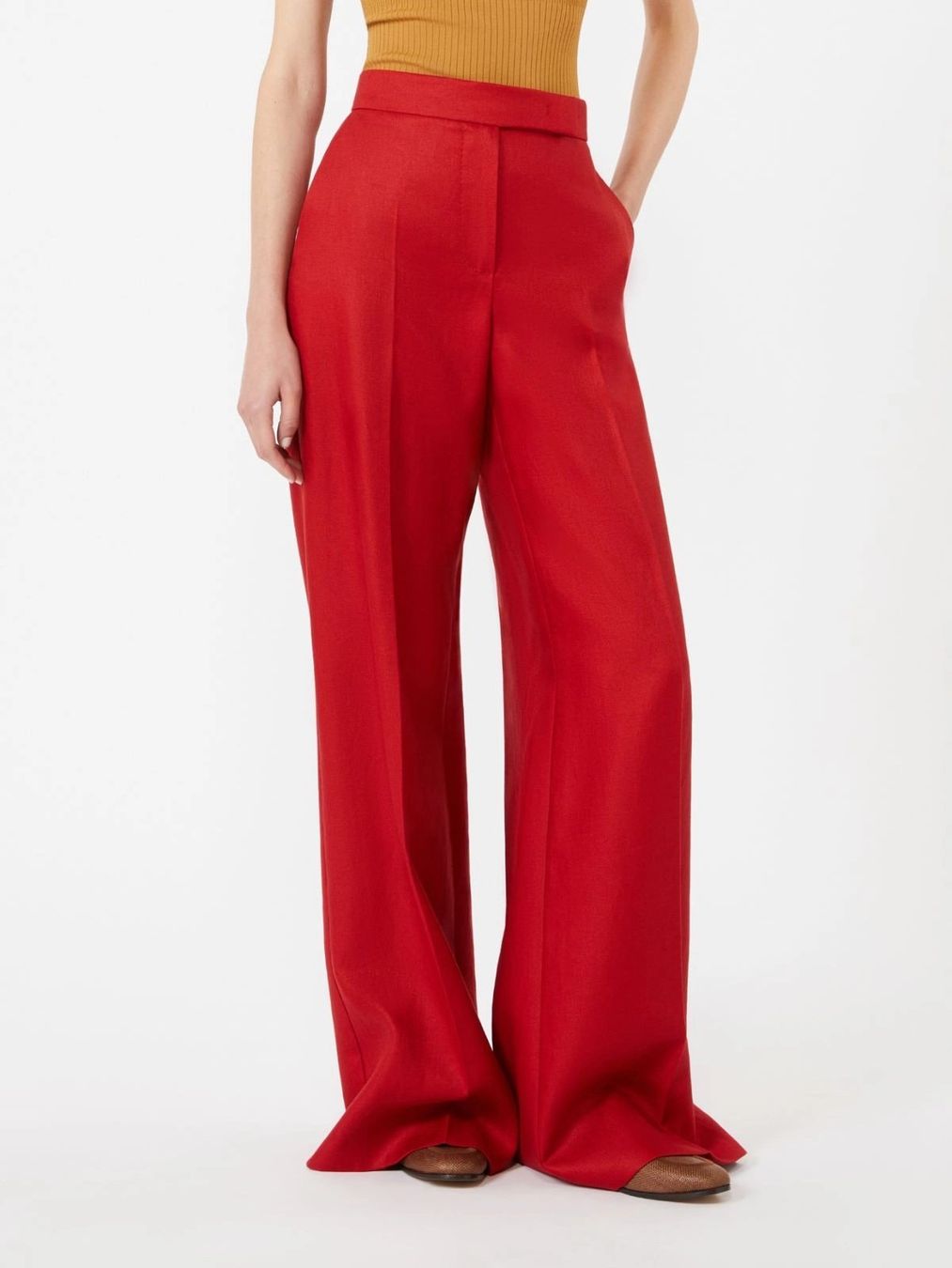 Max Mara Pantaloni: Max Mara Leinenhose rot, Grösse 38 – Usato da Männedorf venduto da MAUS1902 2
