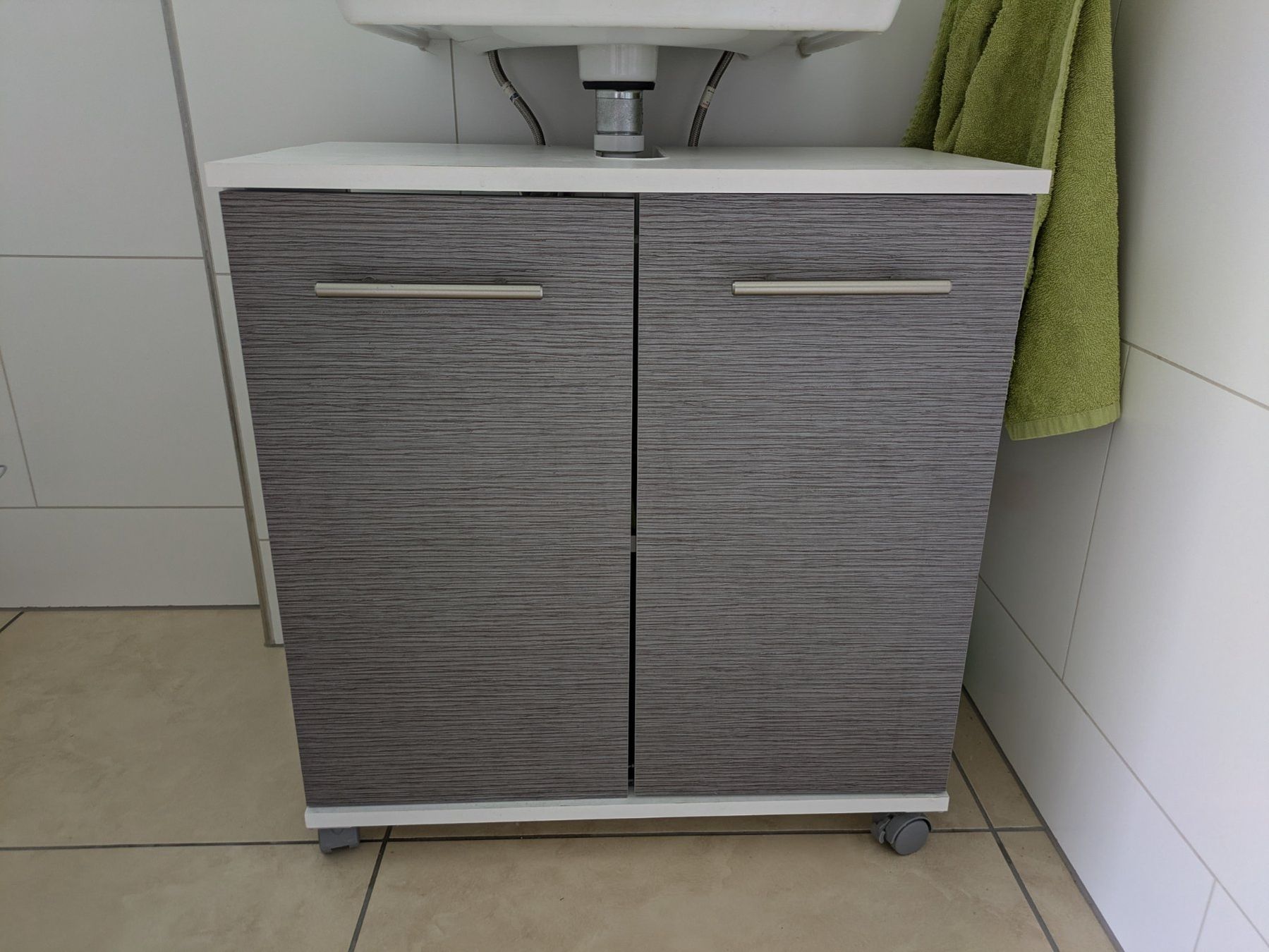Badezimmermöbel: Badezimmermöbel – Gebraucht aus Lupfig von ION77