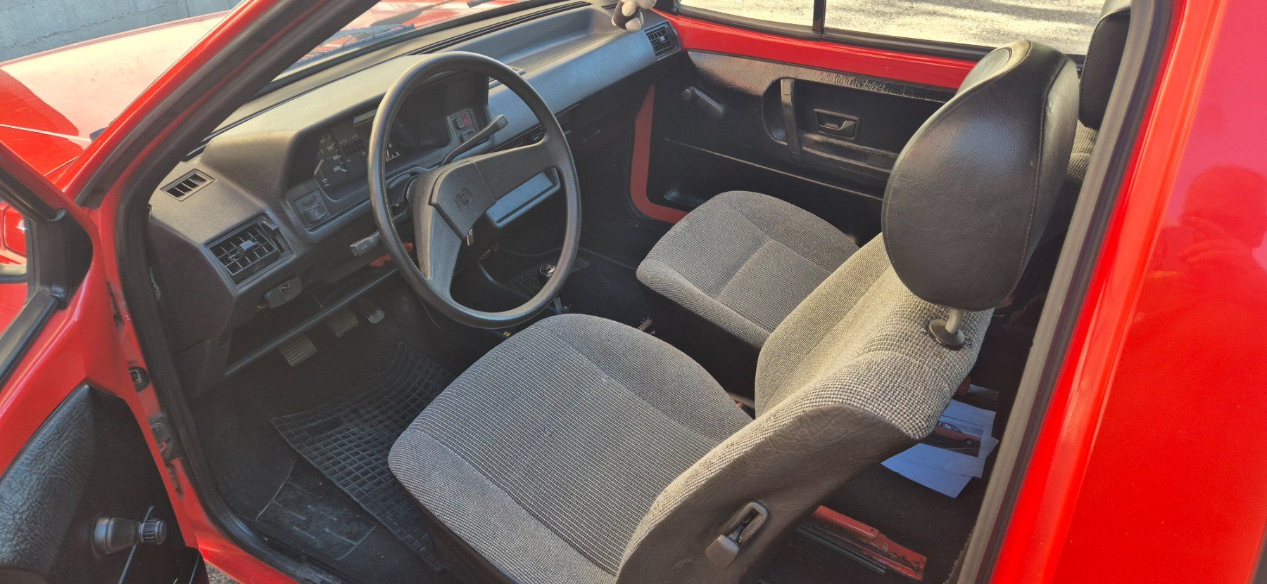 VW Automobili: vend polo 86C vétéran – Usato da Grandson venduto da ber_xd8b 6
