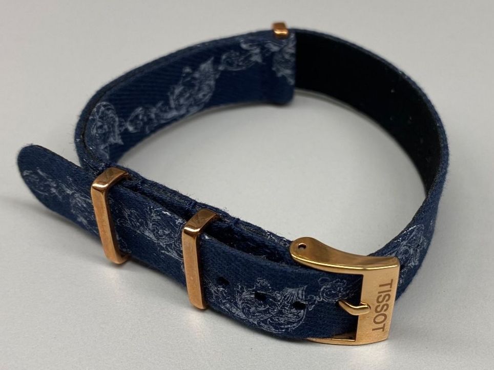 Tissot Orologi: TISSOT Uhrenarmband Textil 15 mm – Nuovo (secondo la descrizione) da St. Gallen venduto da galluswatches