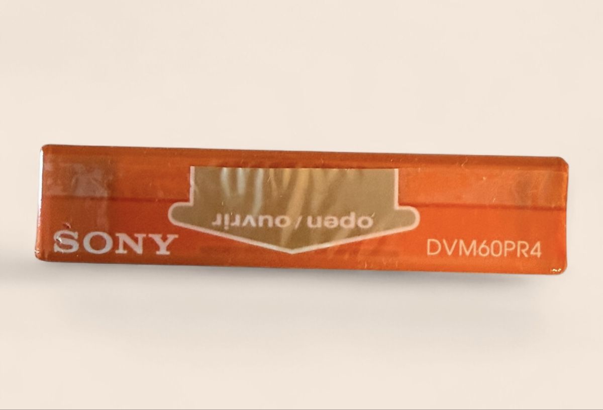 Cassette vuote: Sony Mini DV Tape - DVM60 DVM60PR4 - Cassette MiniDV Premium – Nuovo e nell'imballaggio originale da Vessy venduto da _Callidus_ 2