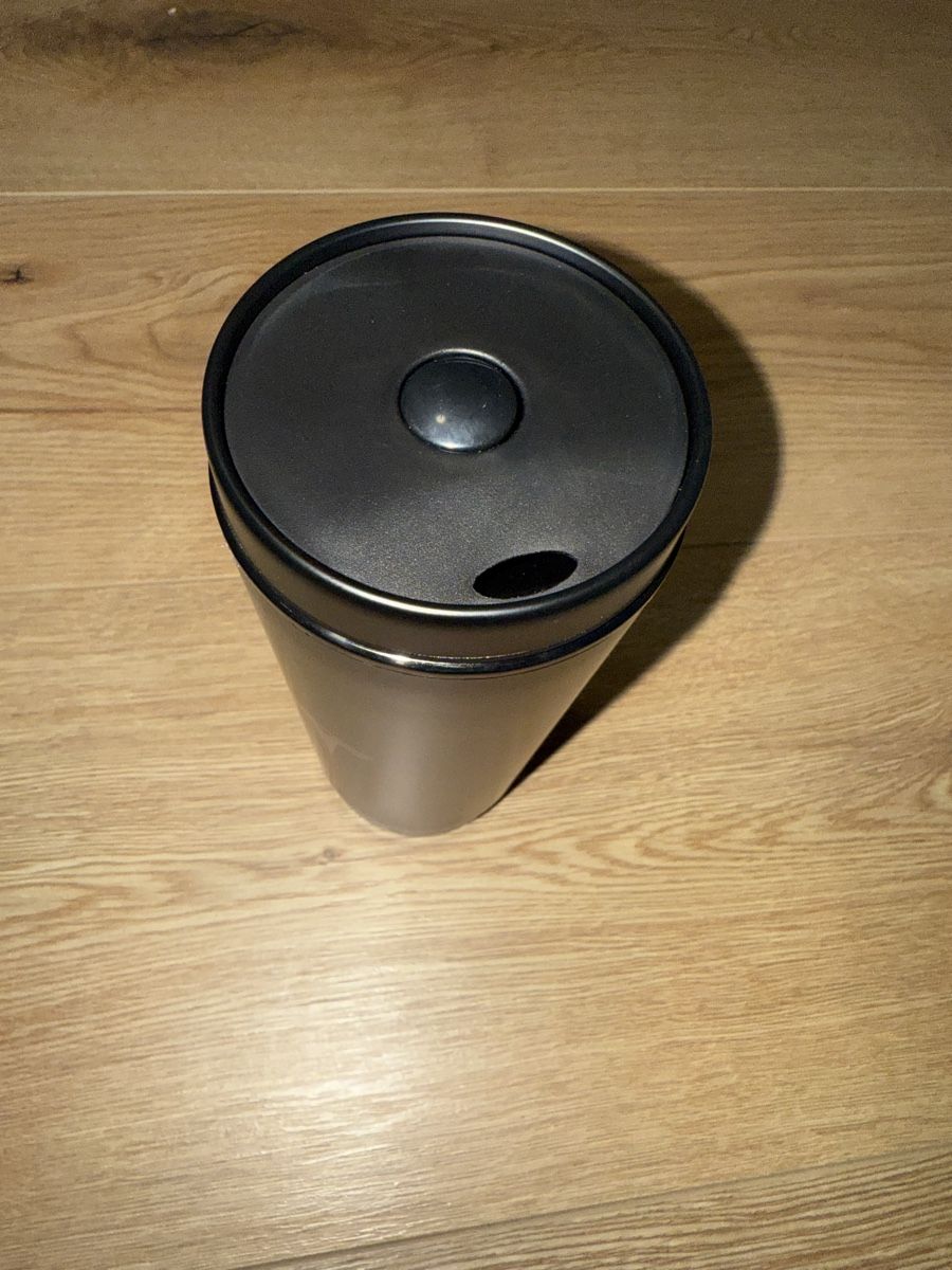Tazze: Leak proof mug Tesla official – Nuovo e nell'imballaggio originale da Villaz-St-Pierre venduto da dav_w66n 5